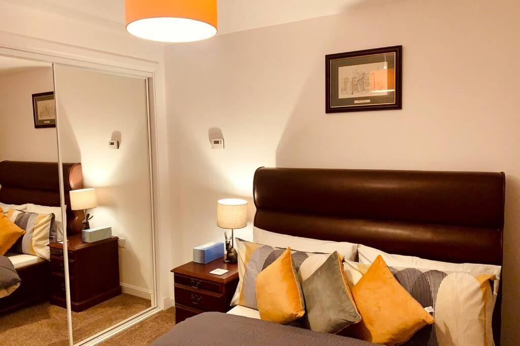 Beach Boulevard Apartment
